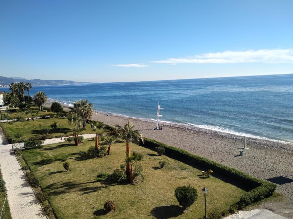 Torrox Costa Beachfront Apartment 外观 照片