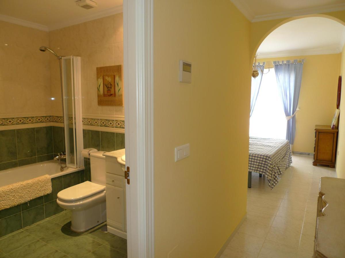 Torrox Costa Beachfront Apartment 外观 照片