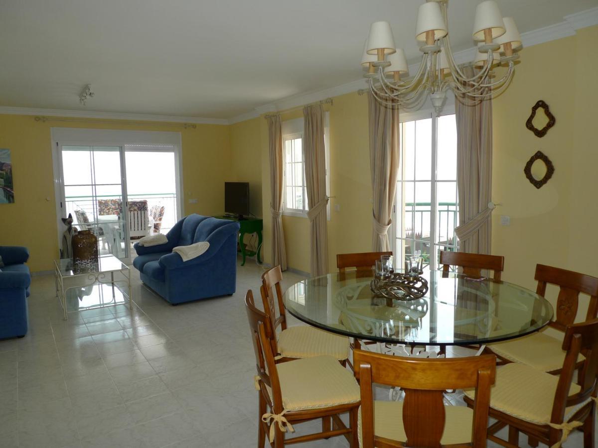 Torrox Costa Beachfront Apartment 外观 照片