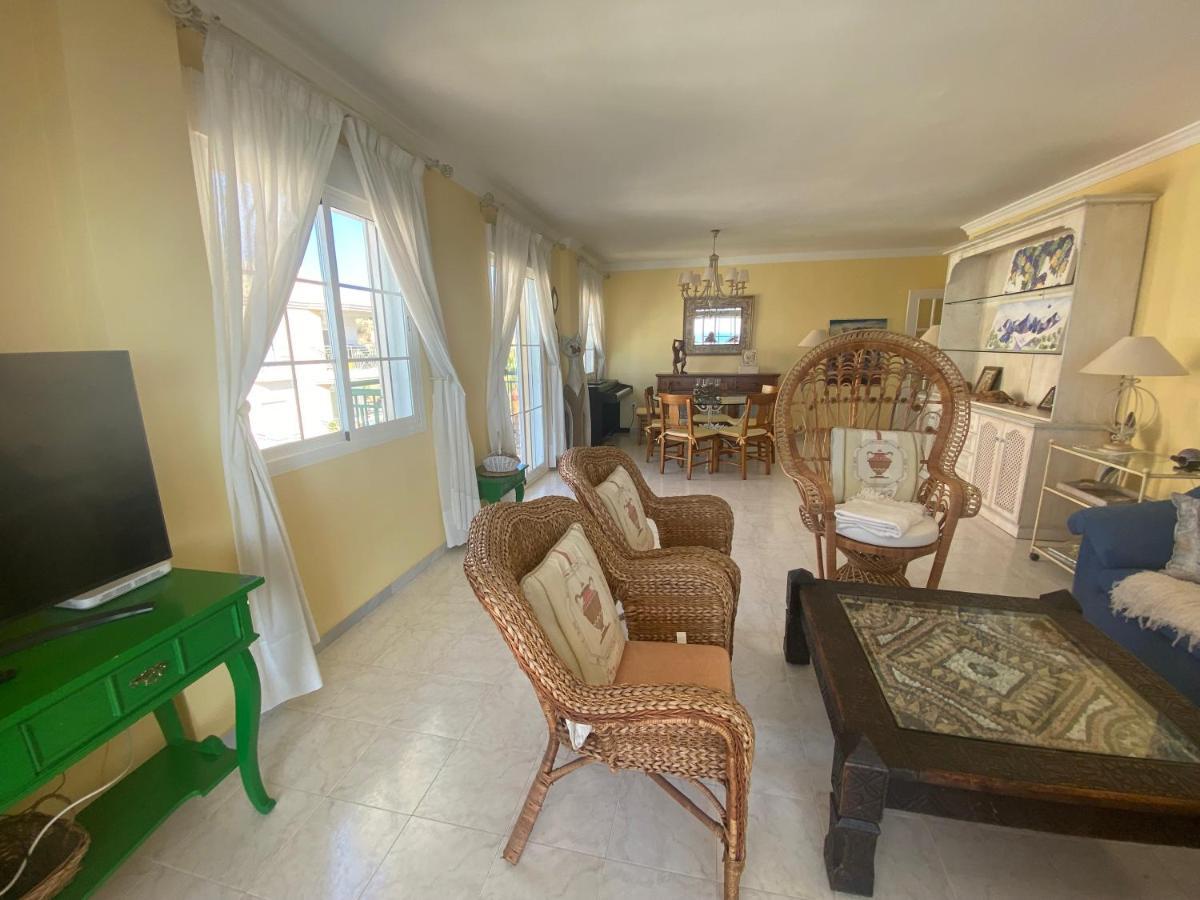 Torrox Costa Beachfront Apartment 外观 照片